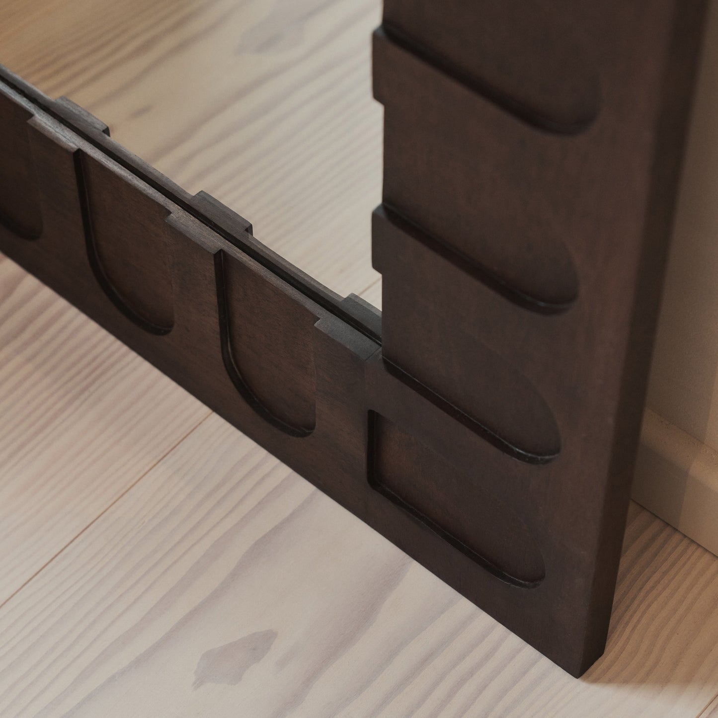 Valor - Specchio Premium Grande in Legno Scuro 200cm x 120cm