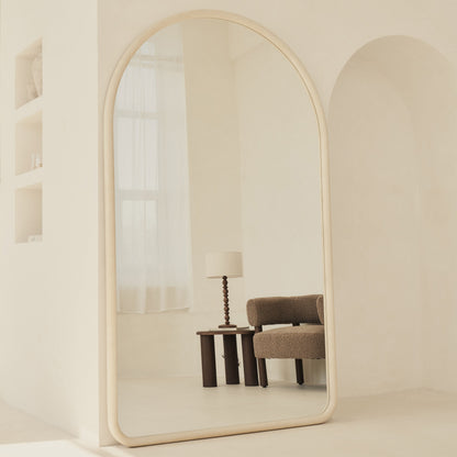 Amora - Specchio Arcuato in Cemento a Figura Intera, Grande 200 cm x 120 cm