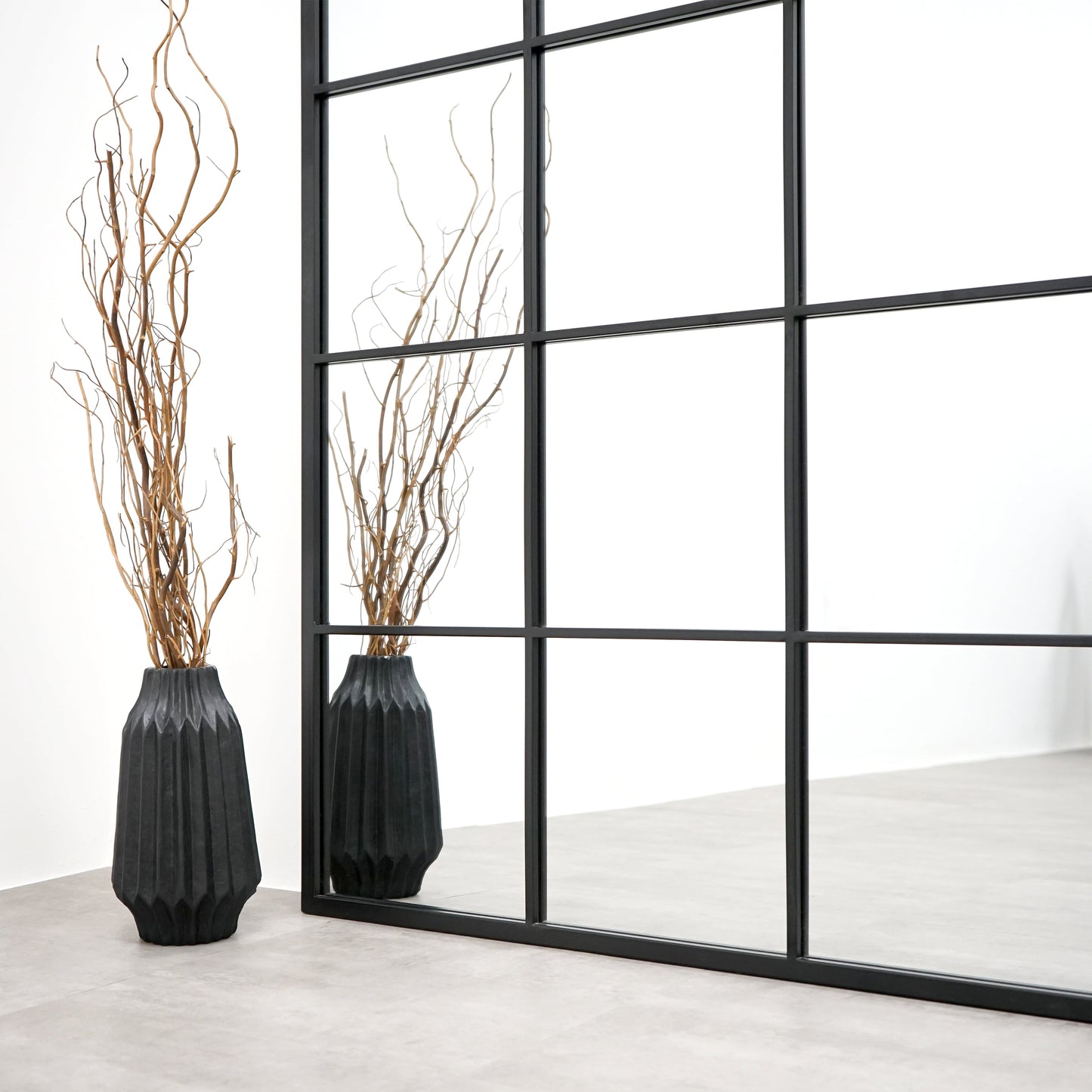 Brooklyn - Grande specchio a figura intera in metallo nero 210 cm x 120 cm
