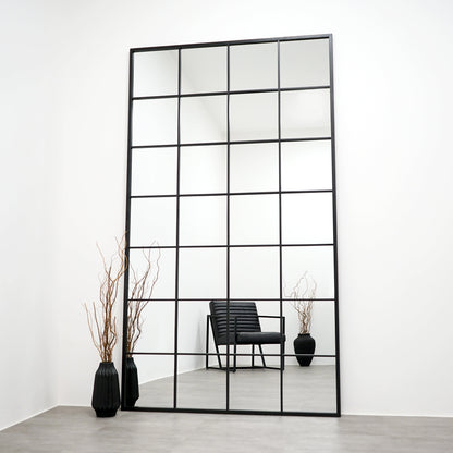 Brooklyn - Grande specchio a figura intera in metallo nero 210 cm x 120 cm