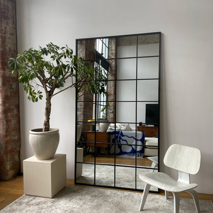Brooklyn - Grande specchio a figura intera in metallo nero 210 cm x 120 cm