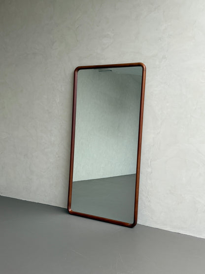Elin Walnut – Specchio da terra rettangolare in legno massello 200 x 100 cm