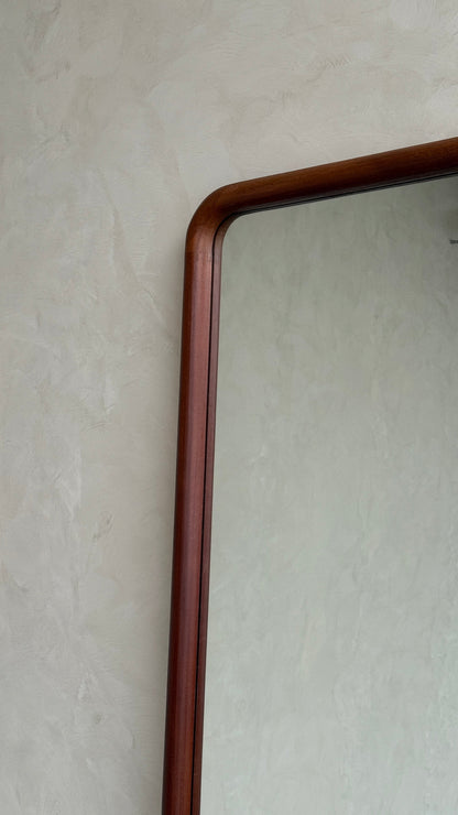 Elin Walnut – Specchio da terra rettangolare in legno massello 200 x 100 cm