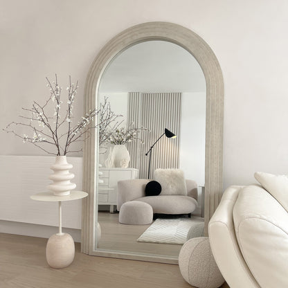 Luciana - Specchio ad Arco in Cemento a Figura Intera 180cm x 110cm