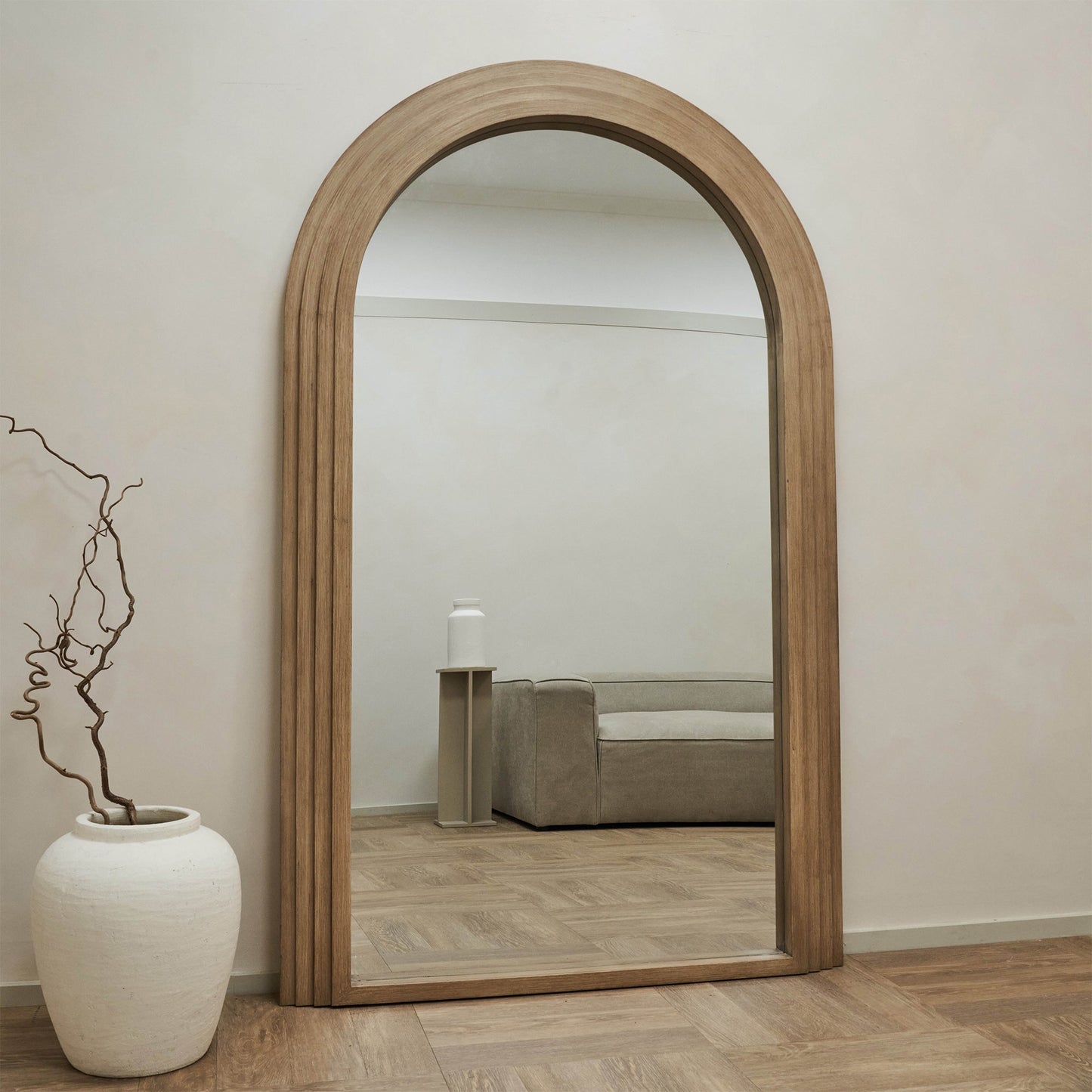 Luciana - Specchio ad Arco in Legno Lavato a Figura Intera 180cm x 110cm