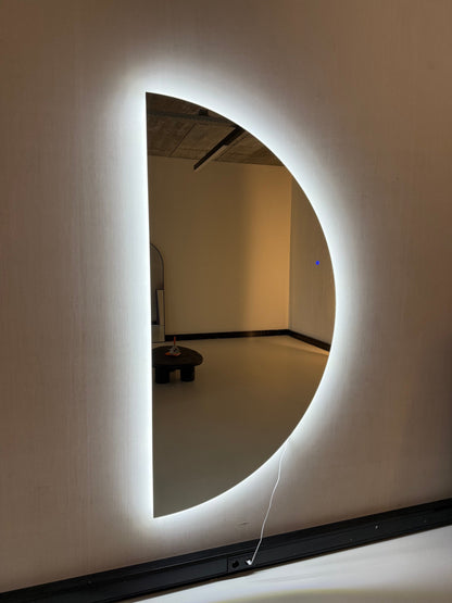 Specchio da parete di lusso Dane con illuminazione a LED | 200 cm x 100 cm