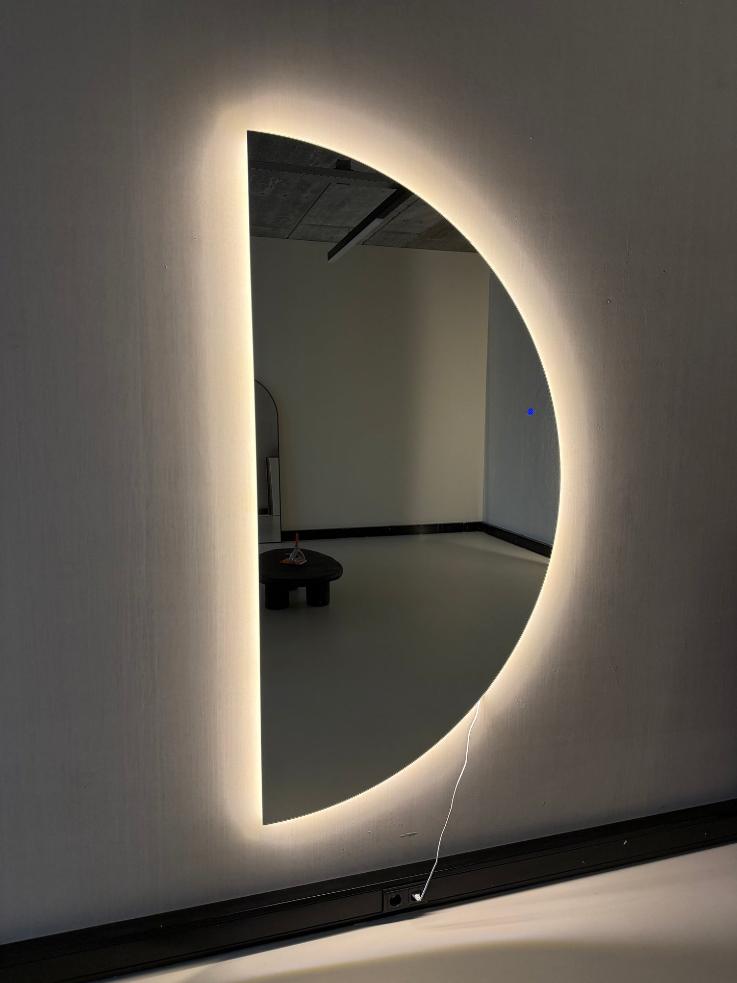 Specchio da parete di lusso Dane con illuminazione a LED | 200 cm x 100 cm