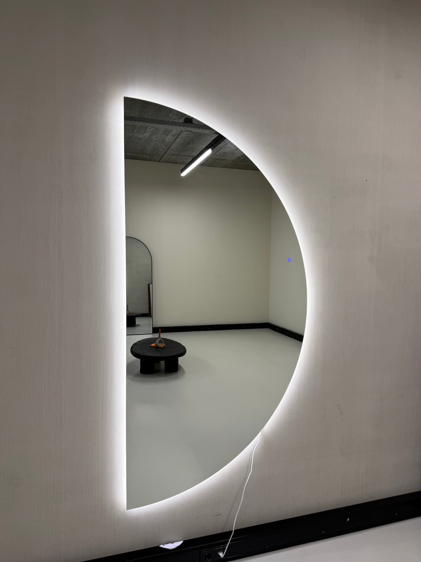 Specchio da parete di lusso Dane con illuminazione a LED | 200 cm x 100 cm