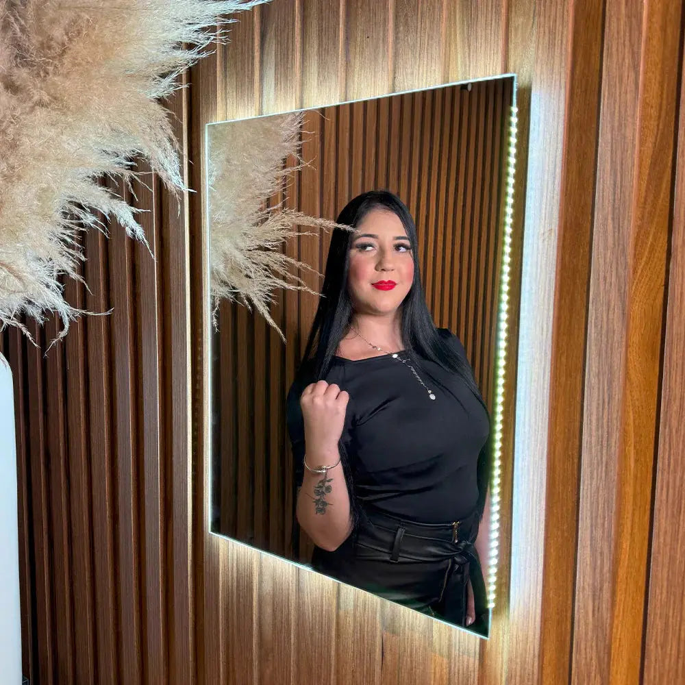 Specchio da Parete a LED Rettangolare Moderno - Specchio Retroilluminato Sottile ad Alta Luminosità